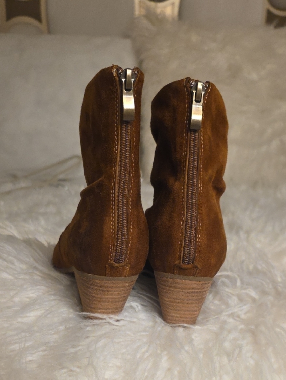 Antelope Brown Suede Ruffled Ankle Bootie Size 38 EU 2.5 Inches Heel NWOT - Picture 8 of 15